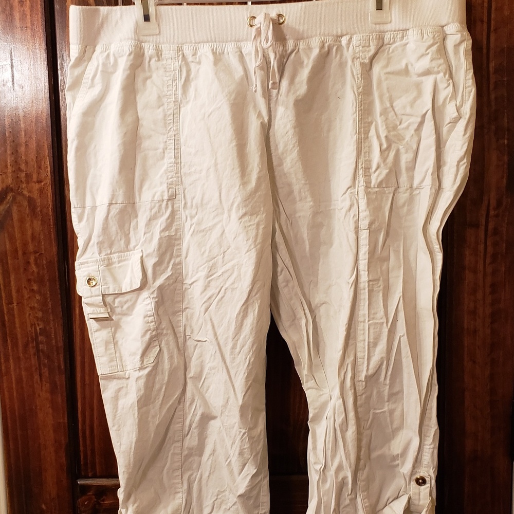 Catherine's white 2x (22/24w) capris